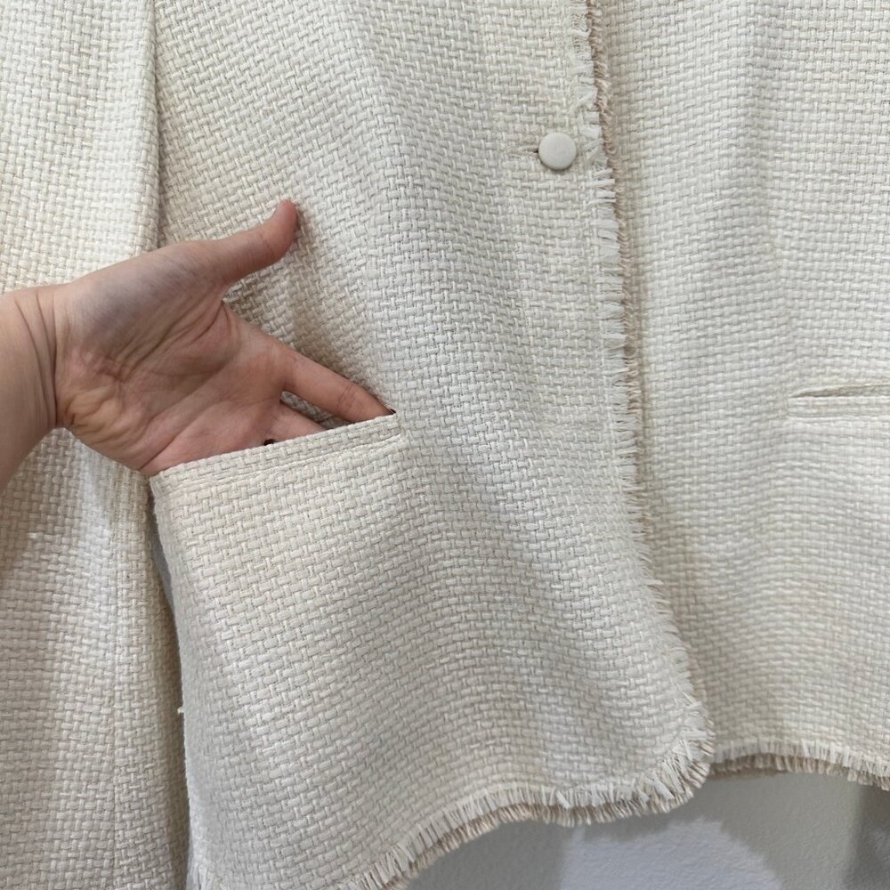 Hache Cream Tweed Blazer with Fringe Hem - Picture 4 of 9